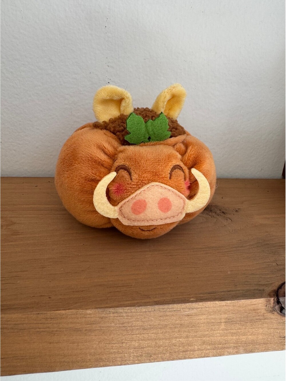 Disney Munchlings Pumpkin Scented Pumbaa Mini Plush The Lion King